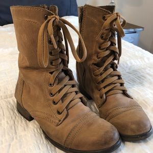 ❣️ Zigisobo brown boots size 8 ❣️